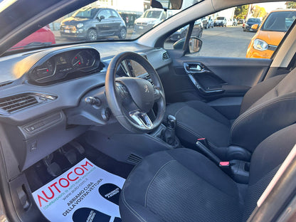 PEUGEOT 208 1.2 PURETECH 82 CV 5P ALLURE