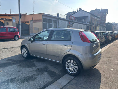FIAT Grande Punto 1.9 MJT 120 CV 5 porte Emotion