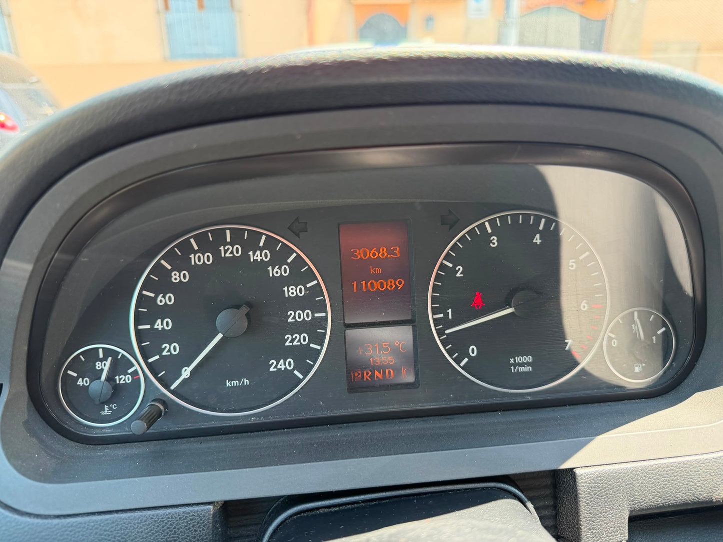 MERCEDES CLASSE A 160 AVANTGARDE AUTOMATICA 95 CV – EURO 5 – 110.089 KM