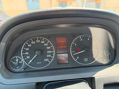MERCEDES CLASSE A 160 AVANTGARDE AUTOMATICA 95 CV – EURO 5 – 110.089 KM