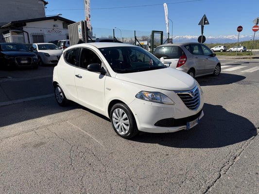 LANCIA YPSILON 1.2 69 CV 5P PLATINUM