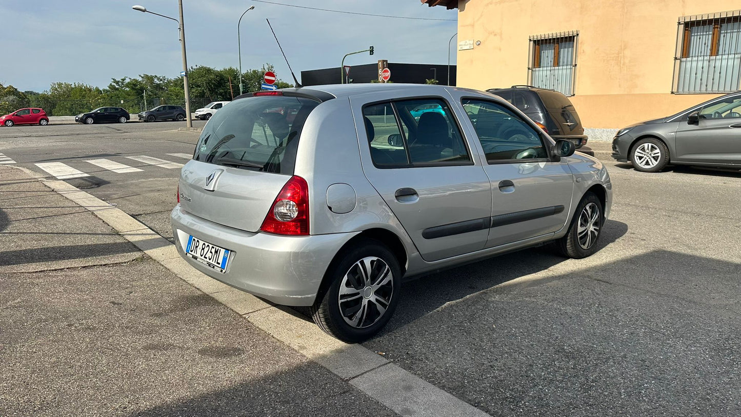 RENAULT CLIO STORIA 1.2 GPL CONFORT 58 CV – EURO 4 – 83.421 KM