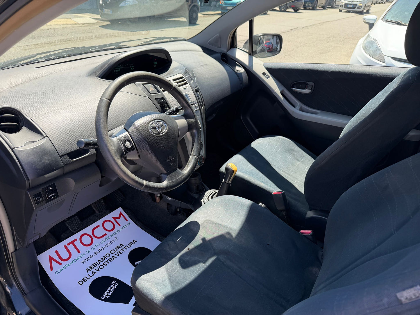 Toyota Yaris 1.3 3P Navi