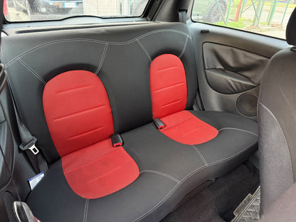 Lancia Ypsilon 1.2 60 CV: sedili e abitacolo posteriori