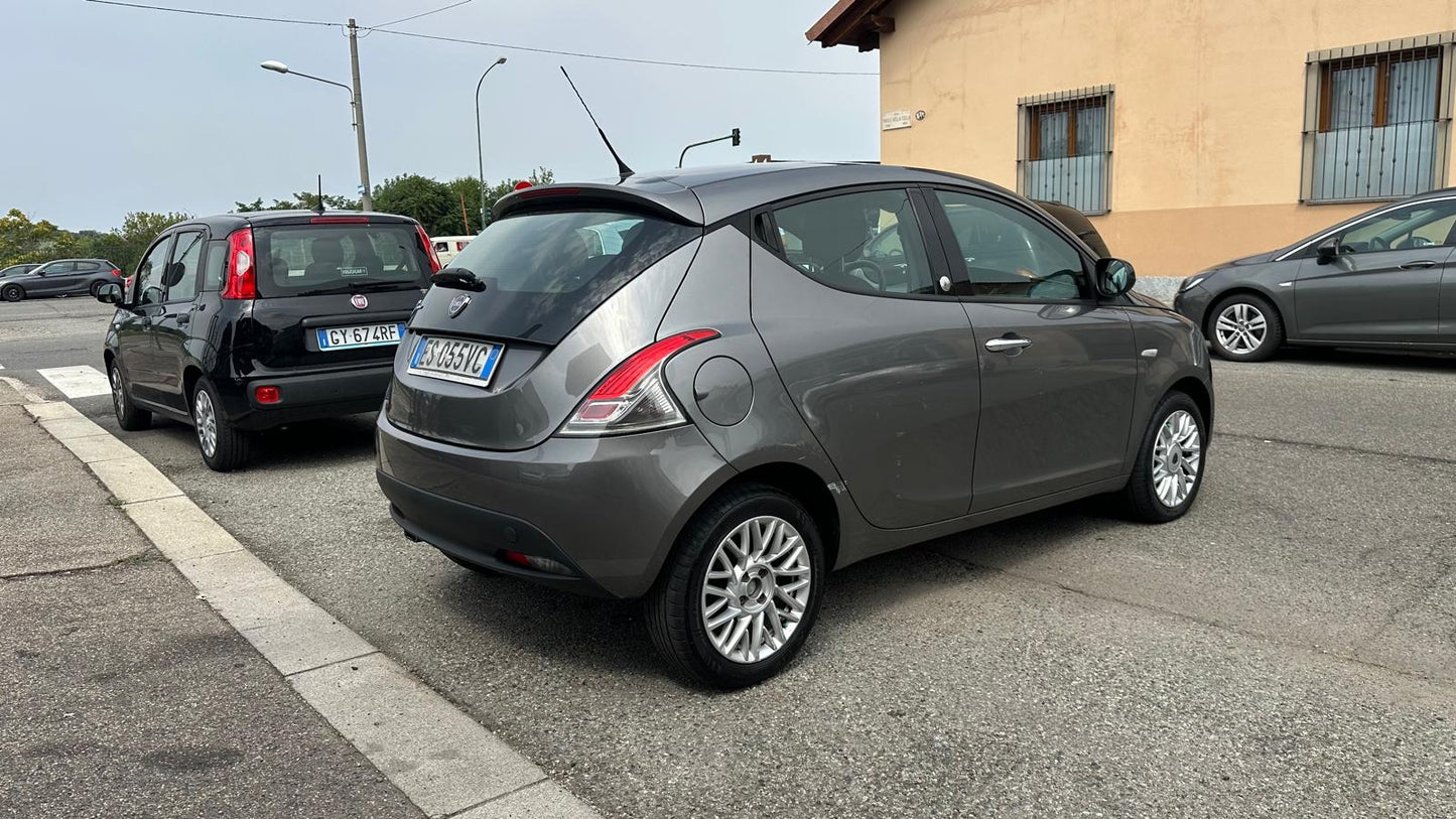 LANCIA YPSILON 1.2 GPL ECOCHIC GOLD – EURO 5B
