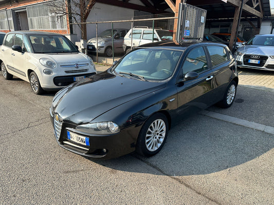 ALFA ROMEO 147 1.9 JTD 120CV MurphyeNye – 2007 🚗