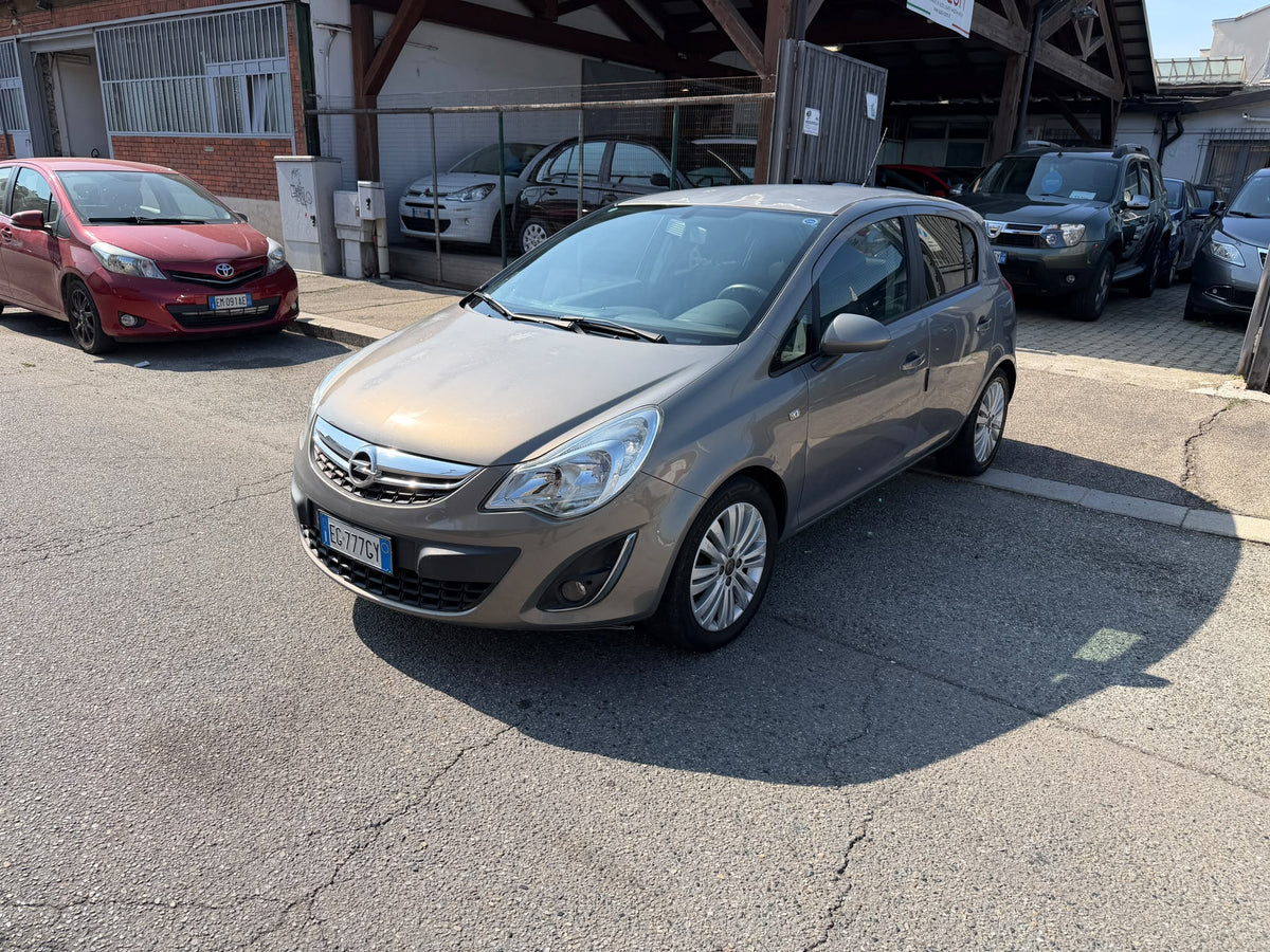 OPEL CORSA 1.2 5 PORTE COSMO 86 CV – EURO 5 – 99.796 KM