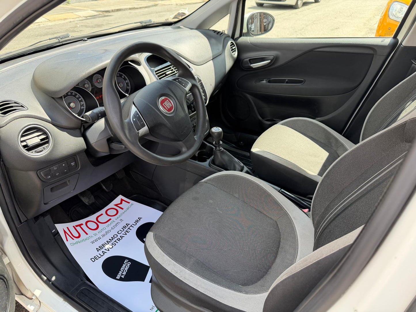 Fiat Punto 1.4 8V 5P Virgin Radio