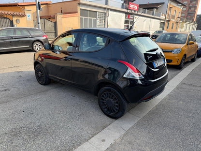 LANCIA YPSILON 0.9 TWINAIR 85 CV 5P GPL ECOCHIC GOLD