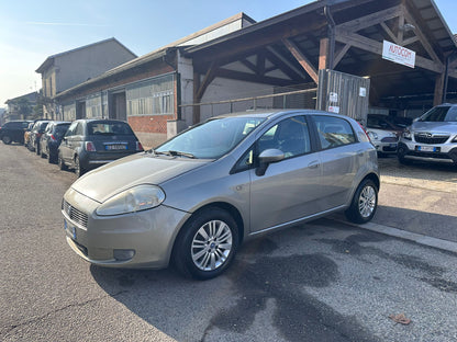 FIAT Grande Punto 1.9 MJT 120 CV 5 porte Emotion