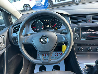 VOLKSWAGEN GOLF 5P. TRENDLINE BLUEMOTION TECHNOLOGY