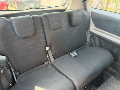 TOYOTA YARIS 1.4 D-4D 90 CV M-MT NAVI – CAMBIO AUTOMATICO