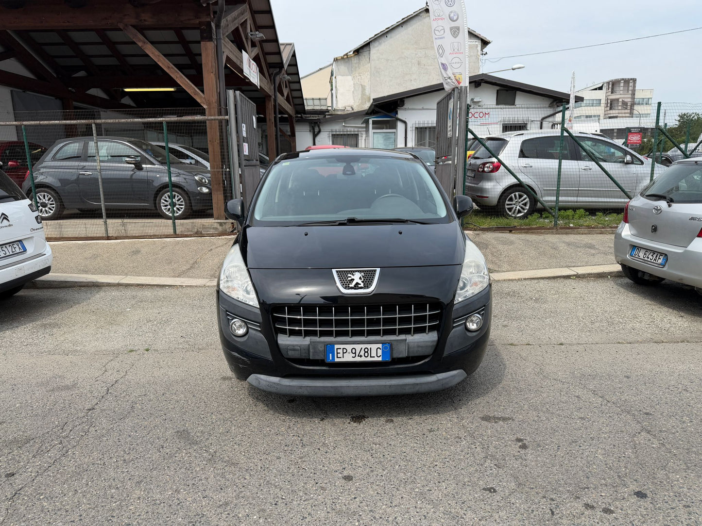 PEUGEOT 3008 2.0 HDi 150 CV BUSINESS