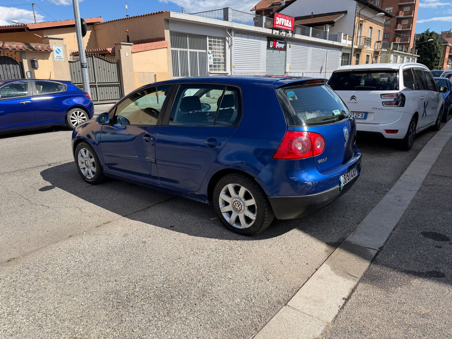 Volkswagen Golf 1.6 16V FSI Sportline