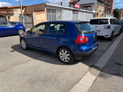Volkswagen Golf 1.6 16V FSI Sportline
