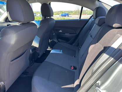 Chevrolet Cruze 1.6 4P LT