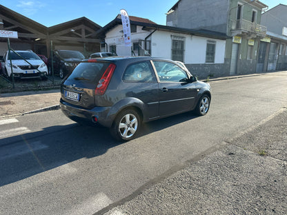🚗 FORD FIESTA 1.2 16V GHIA 3P (EURO 4)