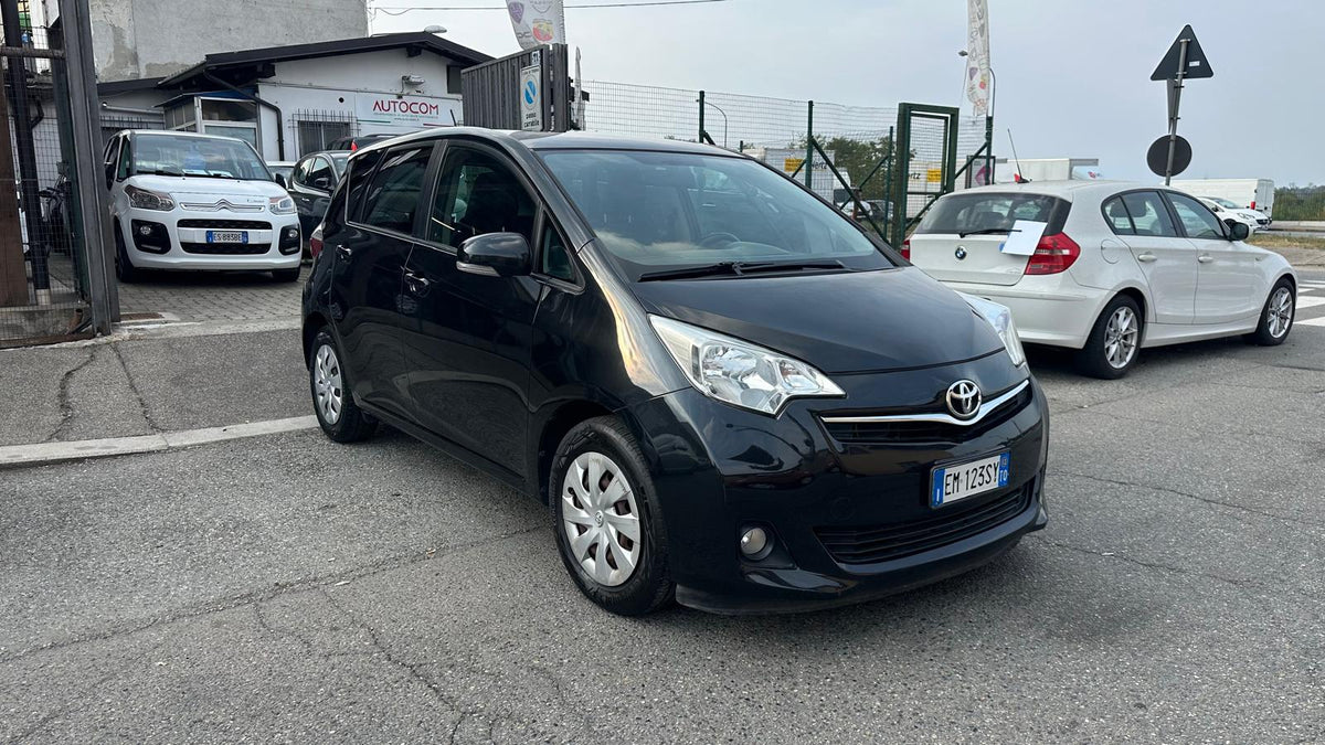 TOYOTA VERSO-S 1.3 STYLE 99 CV – EURO 5B – 185.822 KM