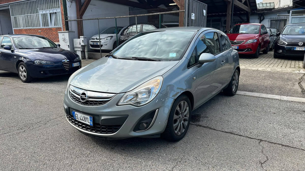 OPEL CORSA 1.2 3P B-COLOR 86 CV – BENZINA – EURO 5