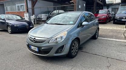 OPEL CORSA 1.2 3P B-COLOR 86 CV – BENZINA – EURO 5
