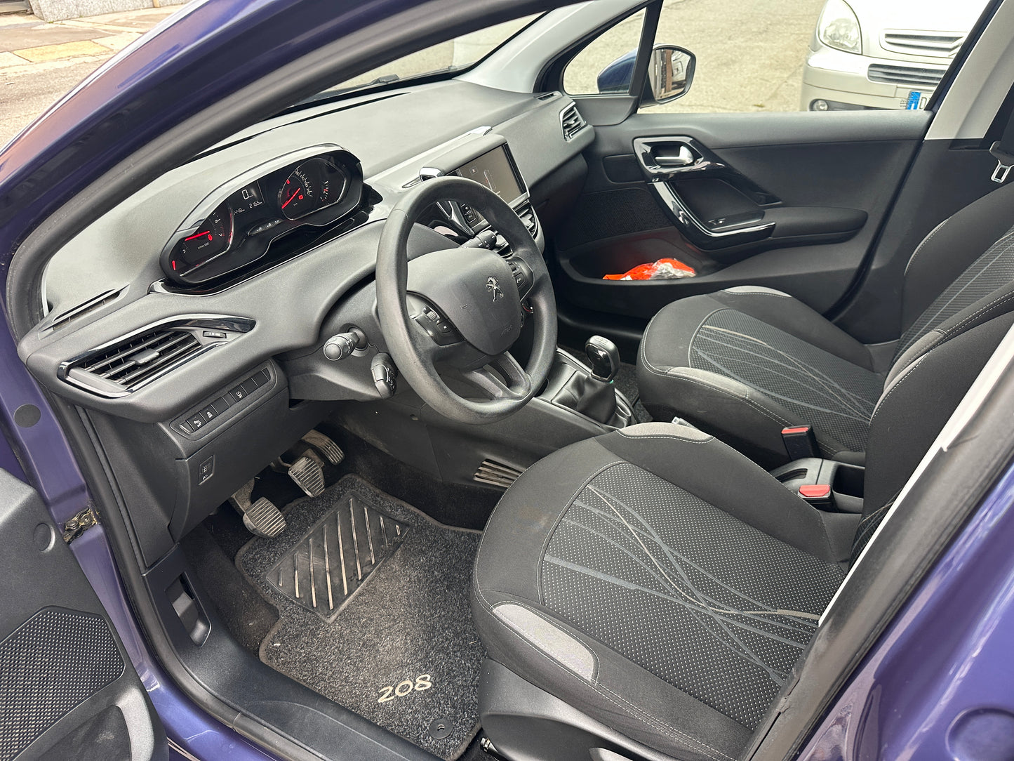 PEUGEOT 208 1ª SERIE PURETECH 82 ALLURE – EURO 6 – ANNO 2014!