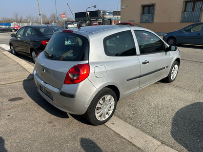 RENAULT CLIO 1.2 16V 3P Le Iene – 2007 🚗