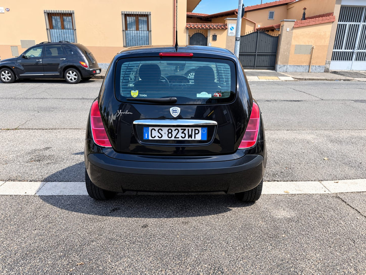 LANCIA YPSILON 1.2 16V PLATINO 80 CV – BENZINA – EURO 4
