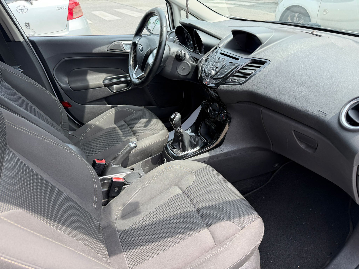 FORD FIESTA 1.4 5 PORTE BENZINA/GPL BLACK & WHITE EDITION