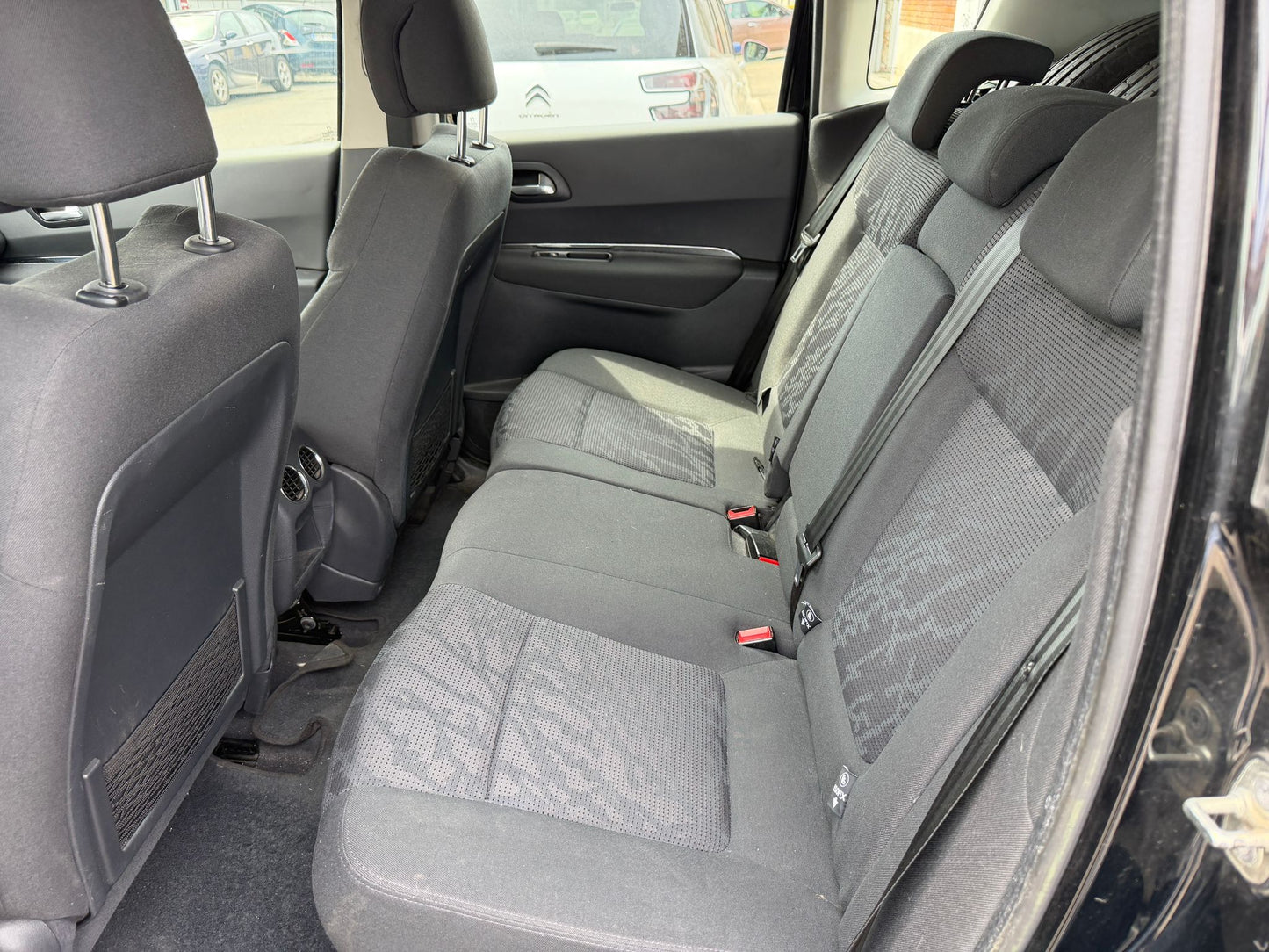 PEUGEOT 3008 2.0 HDi 150 CV BUSINESS