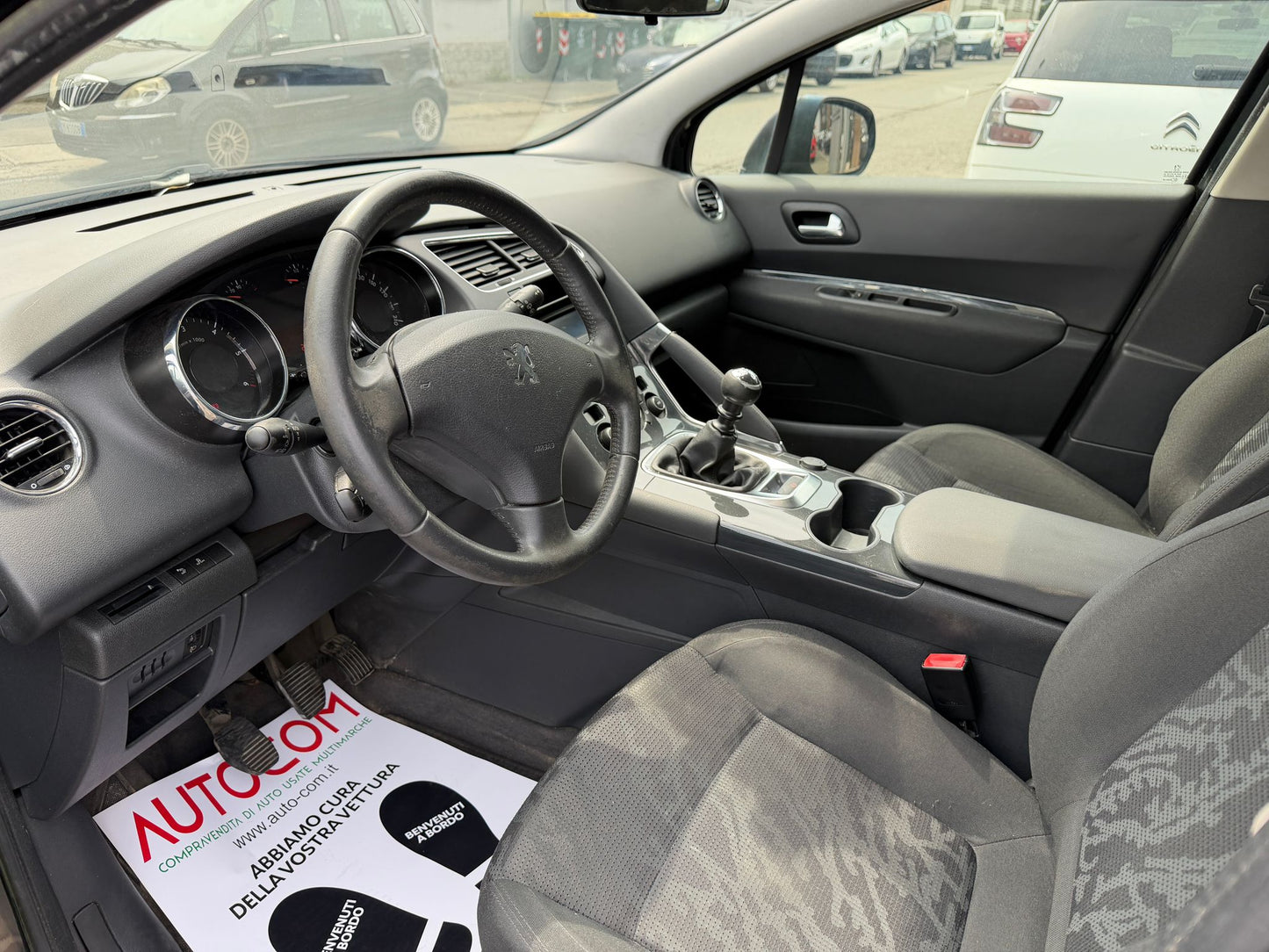 PEUGEOT 3008 2.0 HDi 150 CV BUSINESS