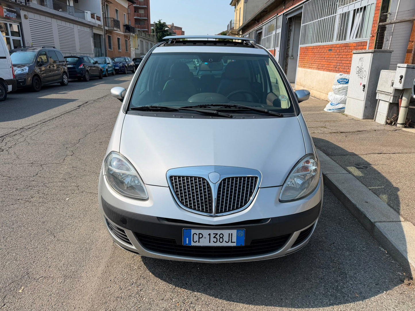 LANCIA MUSA 1.4 16V PLATINO – TETTO PANORAMICO APRIBILE