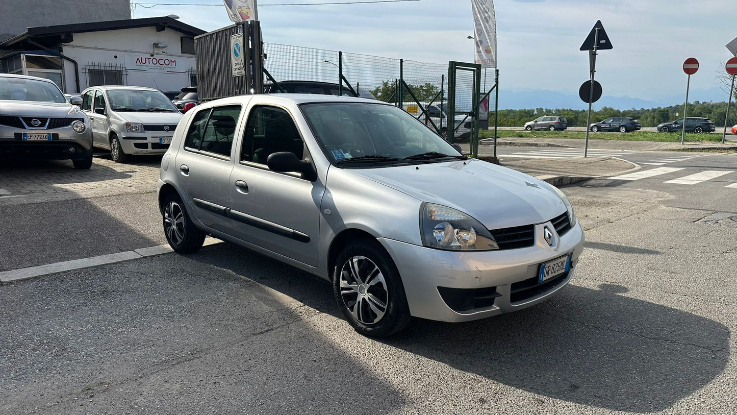 RENAULT CLIO STORIA 1.2 GPL CONFORT 58 CV – EURO 4 – 83.421 KM