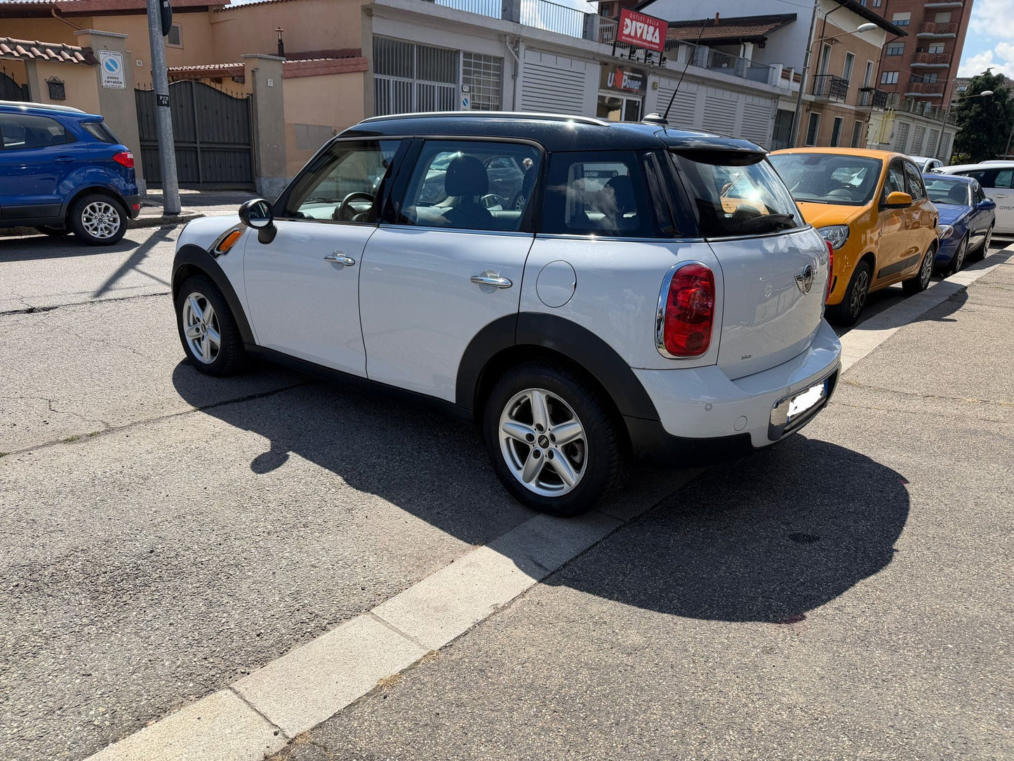 Mini Cooper D Countryman 1.6 111 cv