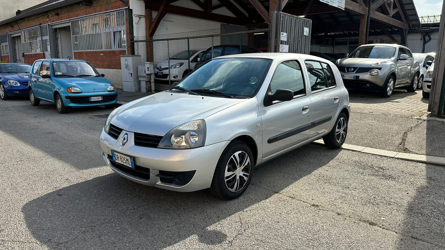 RENAULT CLIO STORIA 1.2 GPL CONFORT 58 CV – EURO 4 – 83.421 KM