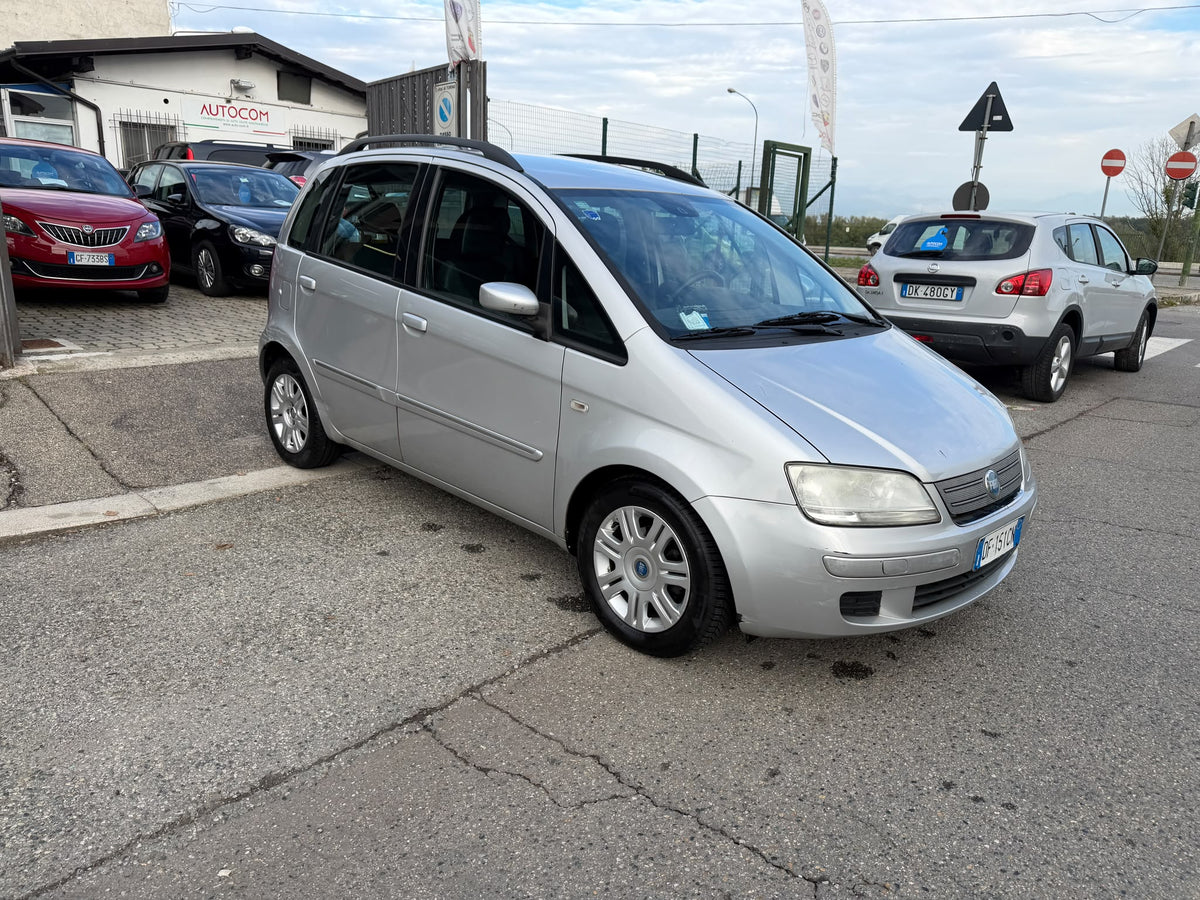 FIAT IDEA 1.4 16V BLACKMOTION 95 CV