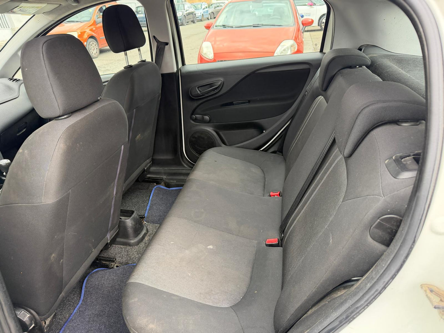 Fiat Punto 5P Lounge