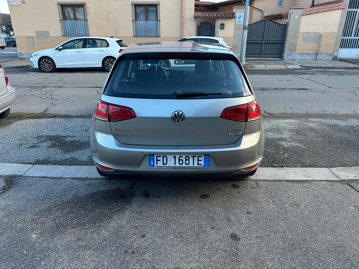 VOLKSWAGEN GOLF 5P. TRENDLINE BLUEMOTION TECHNOLOGY