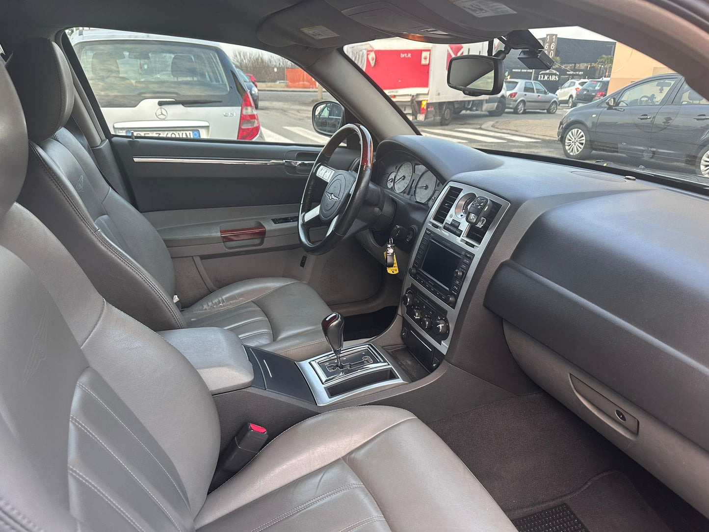 CHRYSLER 300 C 3.0 V6 CRD TOURING