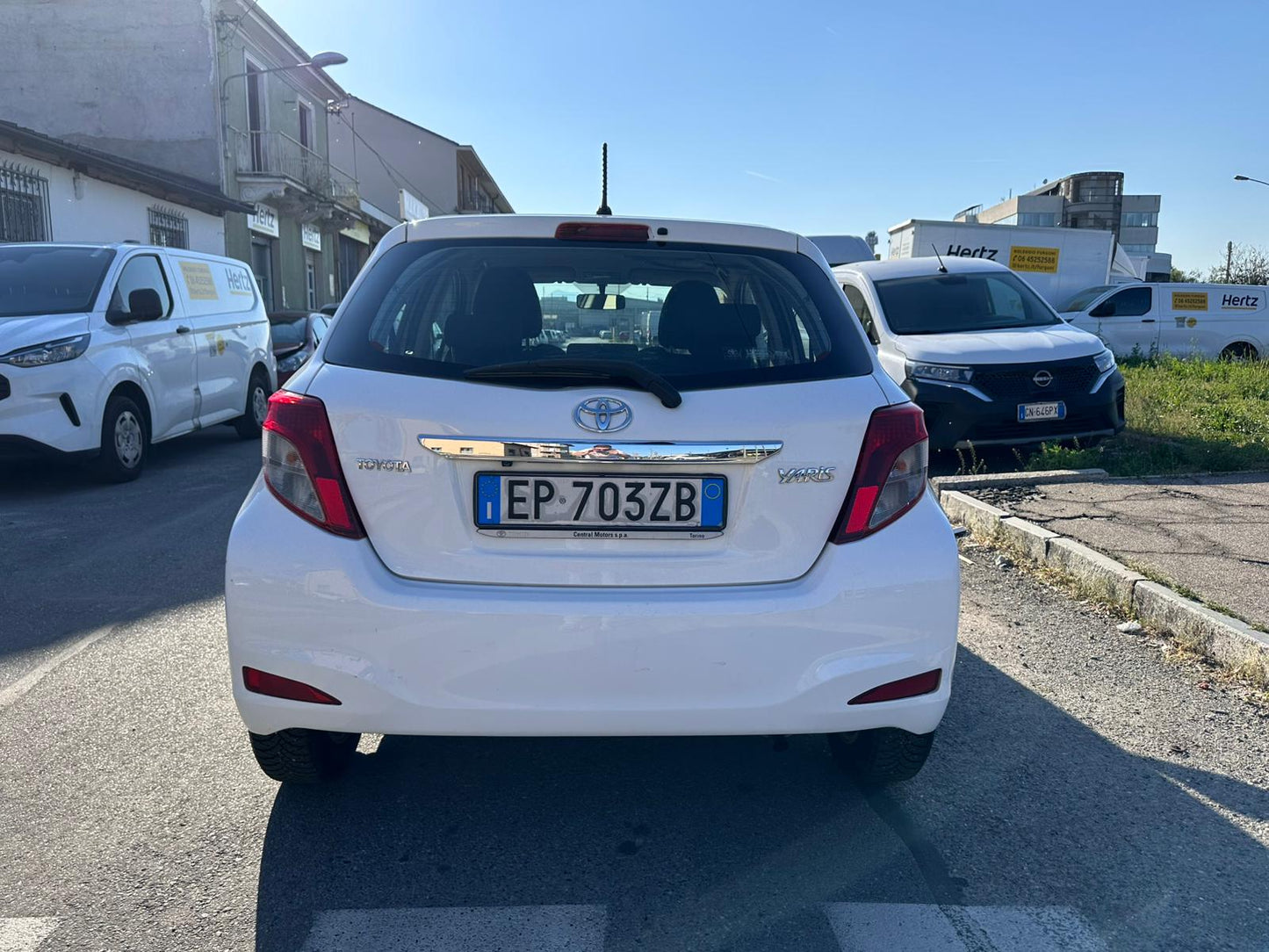Toyota Yaris III 1.0 5P LOUNGE