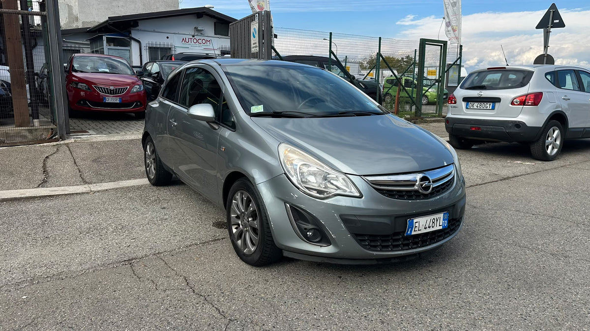 OPEL CORSA 1.2 3P B-COLOR 86 CV – BENZINA – EURO 5