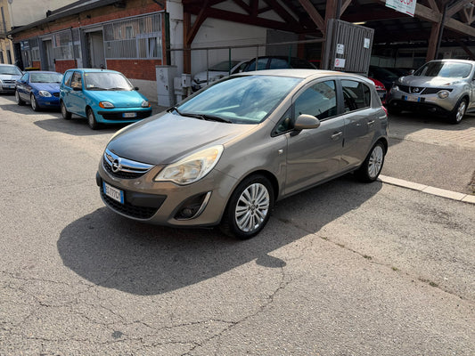 OPEL CORSA 1.2 5 PORTE COSMO 86 CV – EURO 5 – 99.796 KM