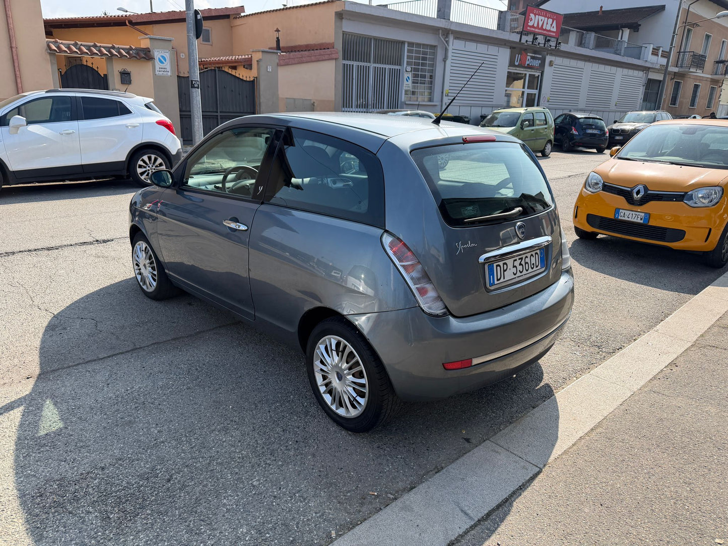 Lancia Ypsilon 1.2 ModaMilano
