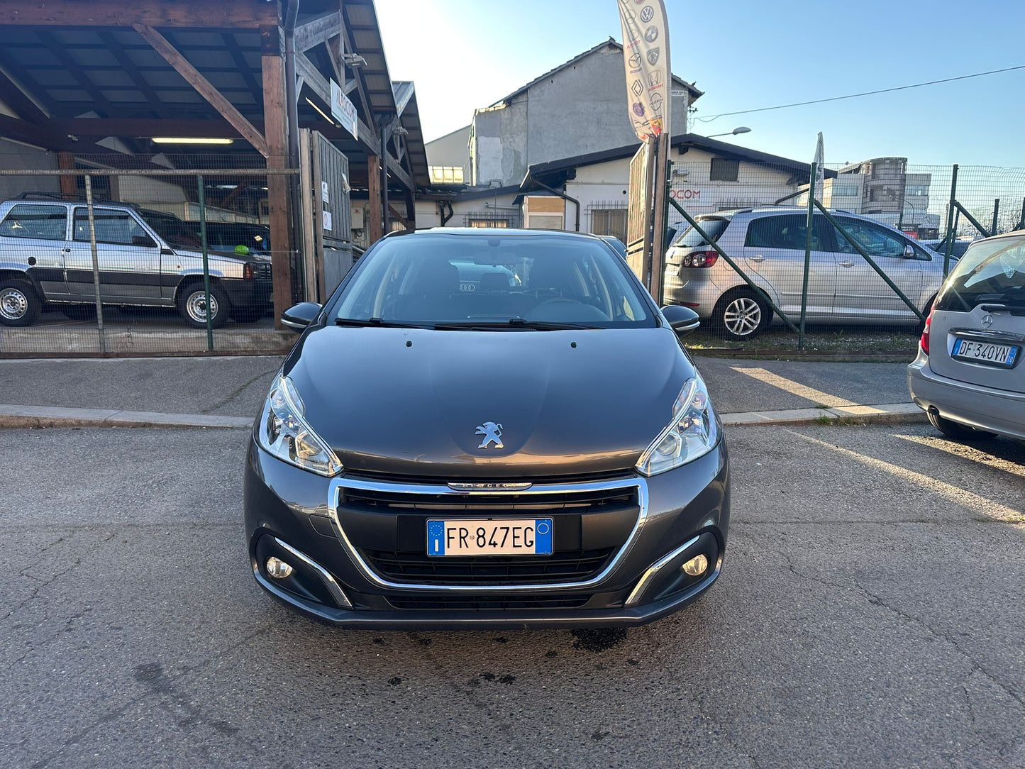 PEUGEOT 208 1.2 PURETECH 82 CV 5P ALLURE