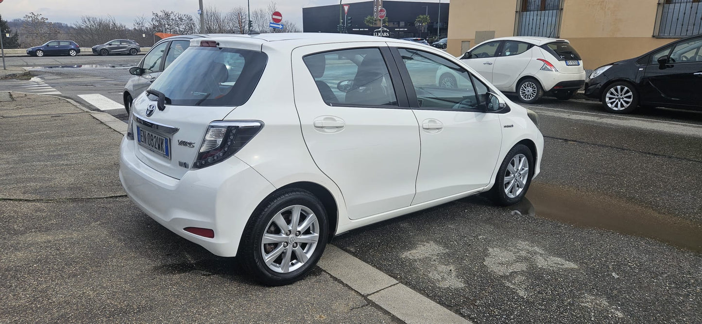 Toyota Yaris Hybrid - AUTOMATICA
