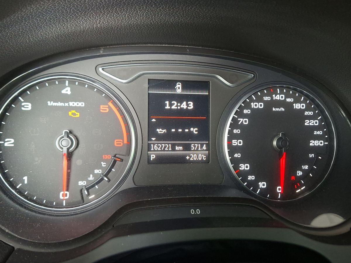 AUDI A3 SPORTBACK 2.0 TDI S TRONIC AMBITION 150 CV – DIESEL – EURO 5B