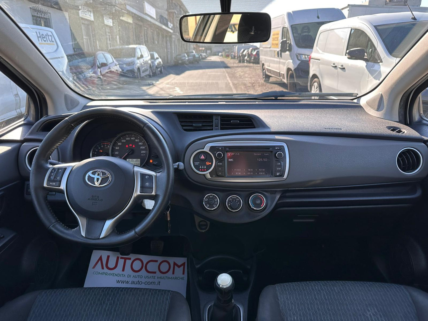Toyota Yaris III 1.0 5P LOUNGE
