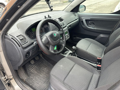 ŠKODA ROOMSTER 1.2 12V 70CV STYLE – SPAZIOSA ED ECONOMICA!