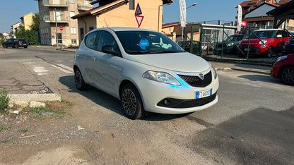 LANCIA YPSILON 1.2 69 CV GPL ECOCHIC GOLD – EURO 6