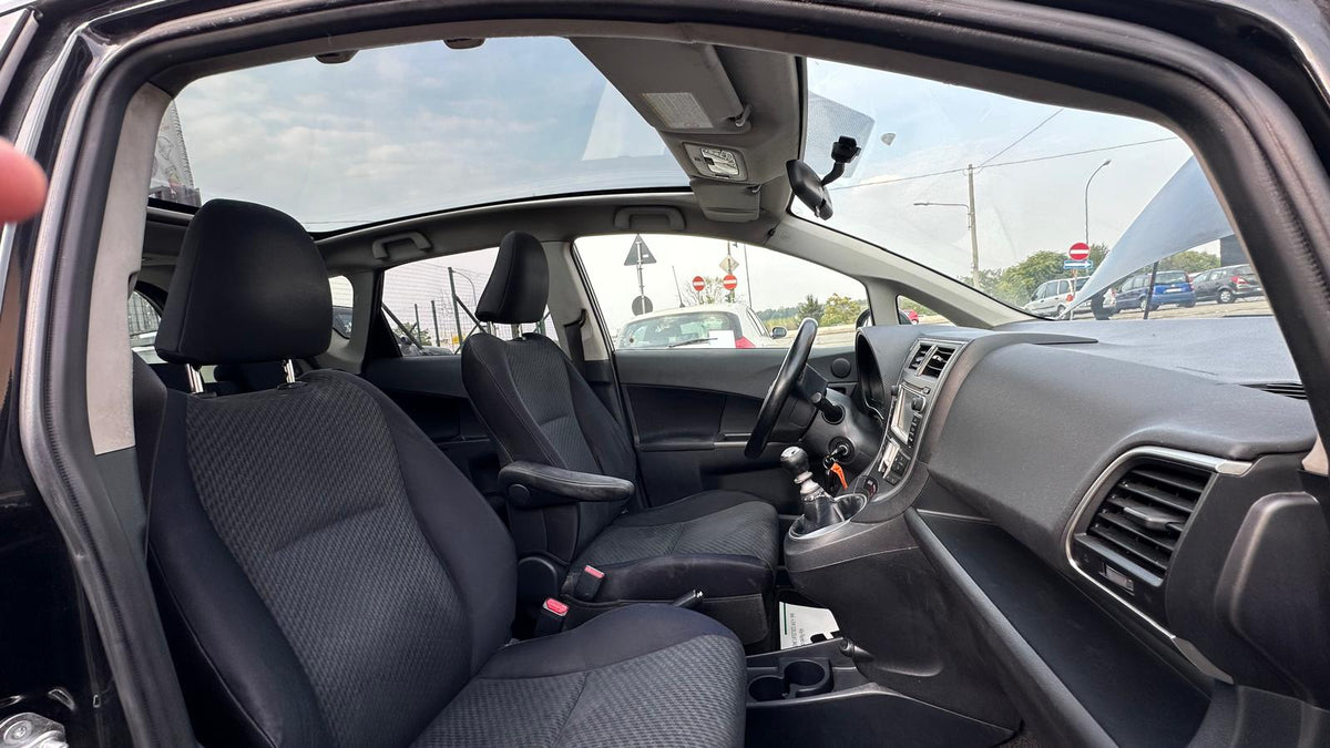 TOYOTA VERSO-S 1.3 STYLE 99 CV – EURO 5B – 185.822 KM