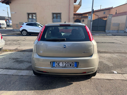 FIAT Grande Punto 1.9 MJT 120 CV 5 porte Emotion